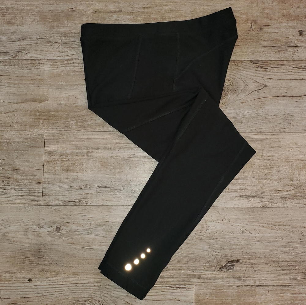 📍Women's LL Bean black leggings tights